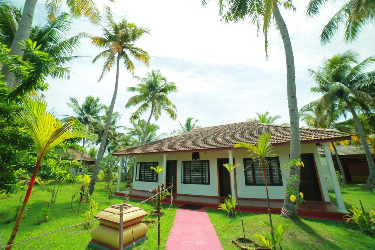 Regant Lake Village, Kollam. Chavara Eksteriør billede