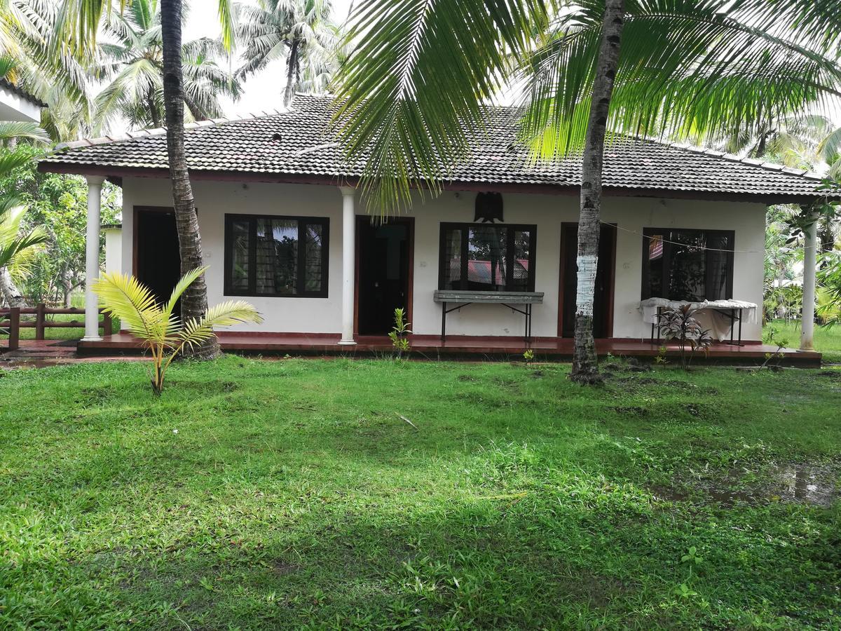 Regant Lake Village, Kollam. Chavara Eksteriør billede